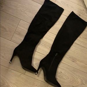 Knee high Boots